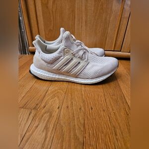 adidas Ultra Boost 5.0 DNA Halo Ivory Women's 9.5 FZ1851